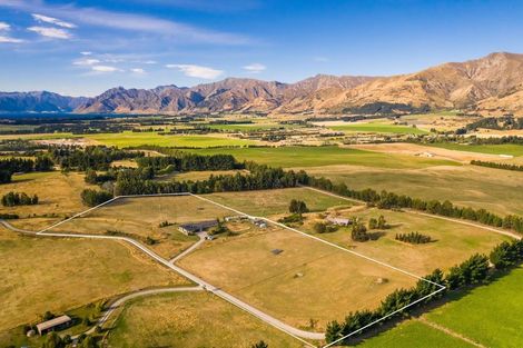 Photo of property in 197 Loess Lane, Hawea Flat, Wanaka, 9382