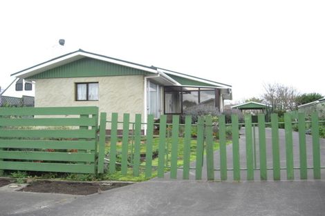 Photo of property in 23 Lindsey Crescent, Springvale, Whanganui, 4501
