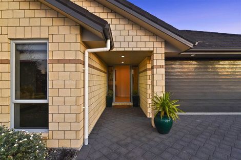 Photo of property in 34 Somerton Drive, Huntington, Hamilton, 3210