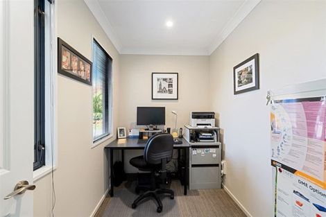 Photo of property in 6 Heacham Lane, Harewood, Christchurch, 8051