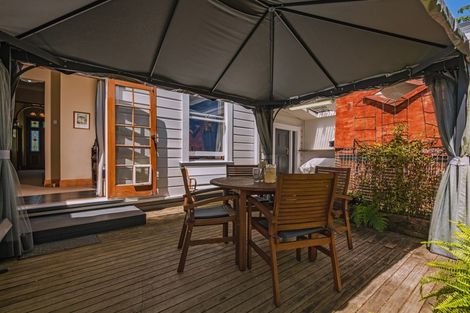 Photo of property in 52 Grey Street, Marton, 4710