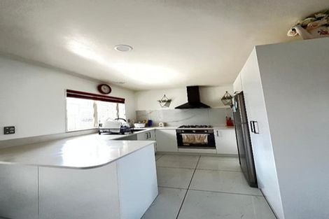 Photo of property in 5 Mattalie Place, Manurewa, Auckland, 2105