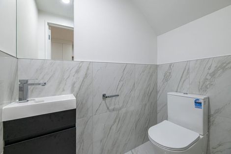 Photo of property in 5/29 Tudor Road, Henderson, Auckland, 0610