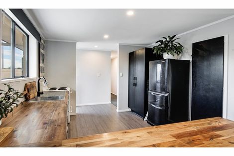 Photo of property in 72b Charles Street, Rangiora, 7400