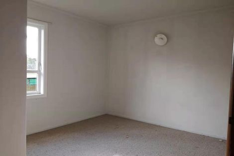 Photo of property in 24 Ranui Avenue, Ranui, Auckland, 0612