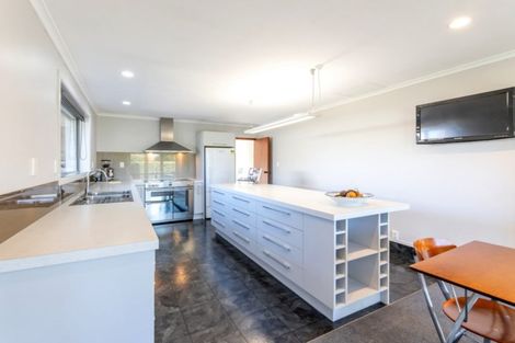 Photo of property in 11 Goya Place, Bishopdale, Christchurch, 8051