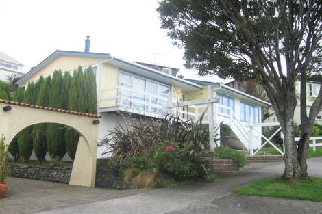 Photo of property in 20 Chestnut Grove, Maungaraki, Lower Hutt, 5010