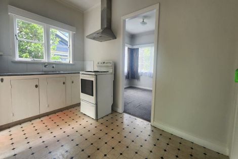 Photo of property in 2/14 Great South Road, Manurewa, Auckland, 2102