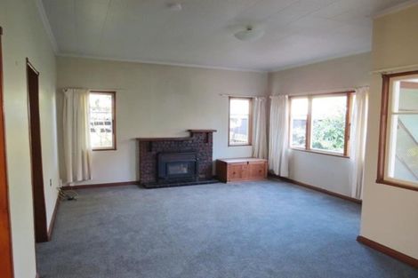 Photo of property in 6 Raniera Street, Glen Avon, New Plymouth, 4312