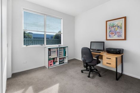 Photo of property in 10 Coprosma Close, Papamoa Beach, Papamoa, 3118