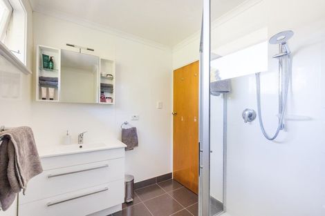 Photo of property in 104 Long Melford Road, Awapuni, Palmerston North, 4412