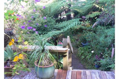 Photo of property in 5 Pine Tree Lane, Russell, 0272