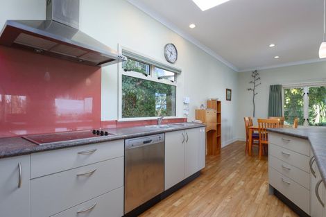 Photo of property in 125 Cleveland Terrace, Maitai, Nelson, 7010