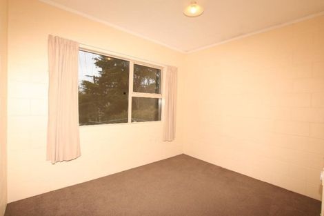 Photo of property in 2 Konini Road, Titirangi, Auckland, 0604