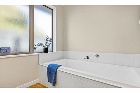 Photo of property in 42a Santa Rosa Avenue, Halswell, Christchurch, 8025