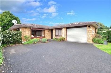 Photo of property in 1/32 Riverside Road, Orewa, 0931