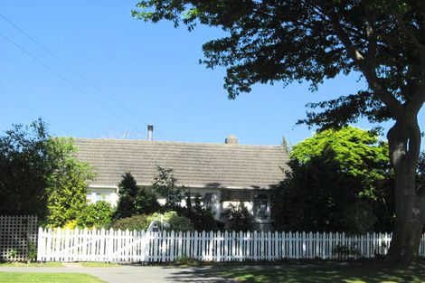 Photo of property in 53 Guildford Street, Burnside, Christchurch, 8053