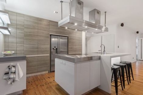 Photo of property in 16 Tainui Street, Frankton, Hamilton, 3204