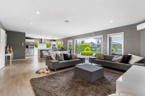 Photo of property in 10 Amokura Crescent, Flagstaff, Hamilton, 3210