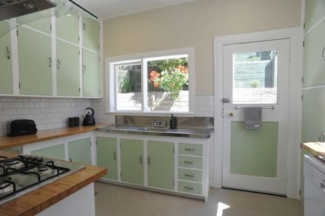 Photo of property in 82 Mitchell Street, Brooklyn, Wellington, 6021