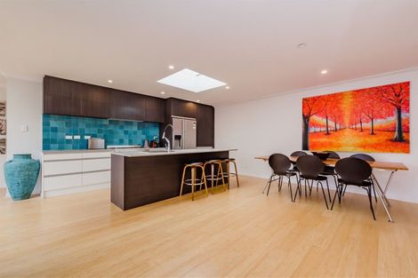 Photo of property in 8 Webber Street, Paraparaumu Beach, Paraparaumu, 5032