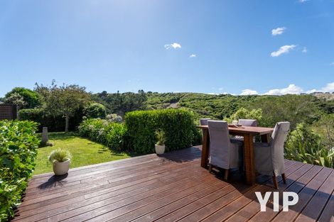 Photo of property in 59 Te Puia Drive, Aotea, Porirua, 5024