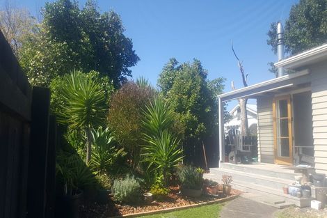 Photo of property in 20 Haydon Street, Roslyn, Palmerston North, 4414