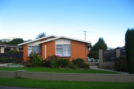 Photo of property in 14 Cedar Crescent, Mosgiel, 9024