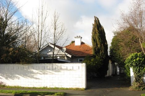 Photo of property in 96 Innes Road, St Albans, Christchurch, 8052