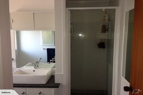 Photo of property in 2/105a Wallace Road, Papatoetoe, Auckland, 2025