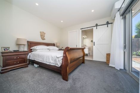 Photo of property in 180a Victoria Avenue, Hokowhitu, Palmerston North, 4410
