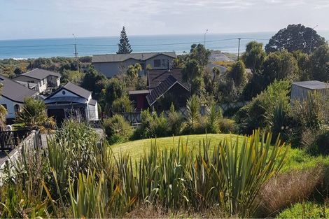 Photo of property in 19 Nolan Crescent, Karoro, Greymouth, 7805