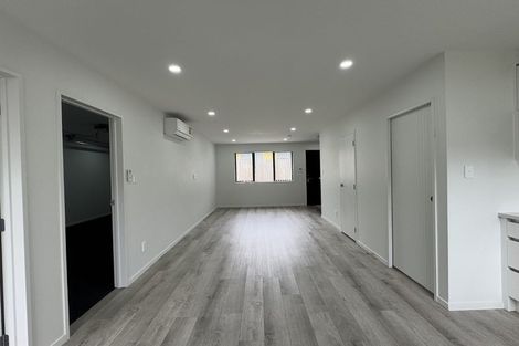 Photo of property in 2/30 Arnwood Street, Manurewa, Auckland, 2102