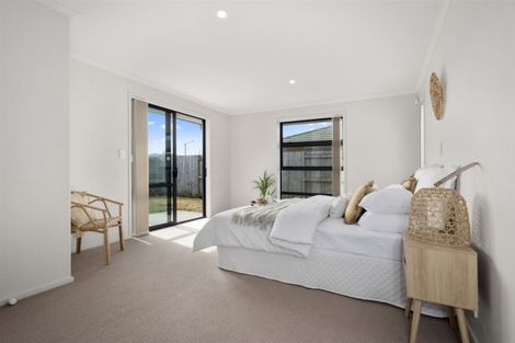 Photo of property in 125 Doncaster Drive, Papamoa Beach, Papamoa, 3118