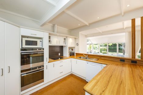 Photo of property in 40 Crewe Crescent, Hokowhitu, Palmerston North, 4410