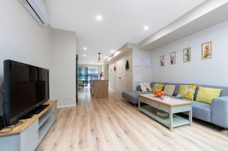 Photo of property in 19 Peihana Road, Hobsonville, Auckland, 0616