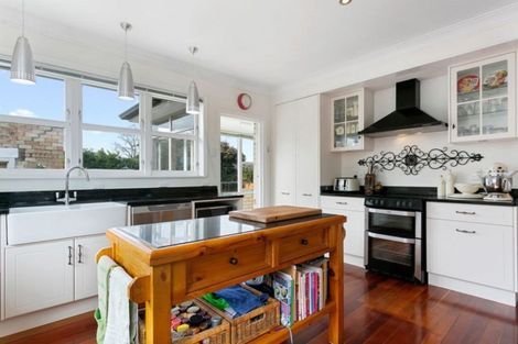 Photo of property in 168 Victoria Street, Cambridge, 3434