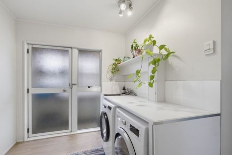 Photo of property in 3 Awatere Place, Snells Beach, 0920