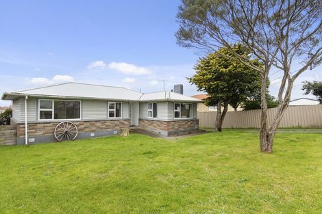 Photo of property in 13 Donovan Street, Te Puke, 3119