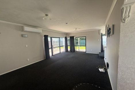 Photo of property in 13 Pyle Road West, One Tree Point, 0118