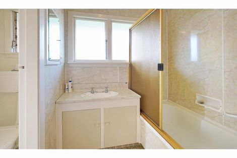 Photo of property in 3 Ron Place, Bishopdale, Christchurch, 8051