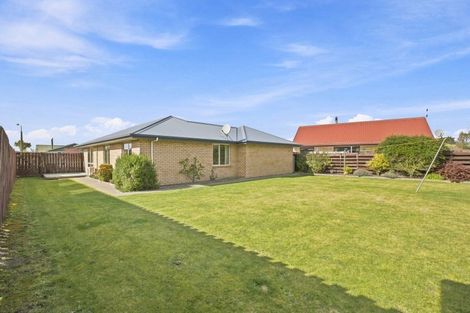 Photo of property in 6 Seadown Crescent, Amberley, 7410