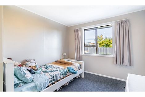 Photo of property in 8 Mackenzie Street, Winton, 9720