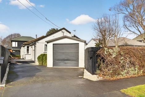 Photo of property in 44a Jeffreys Road, Fendalton, Christchurch, 8052