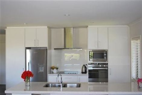 Photo of property in 3 Delta Close, Pyes Pa, Tauranga, 3112