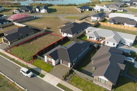 Photo of property in 26 Awatere Street, Pegasus, 7612