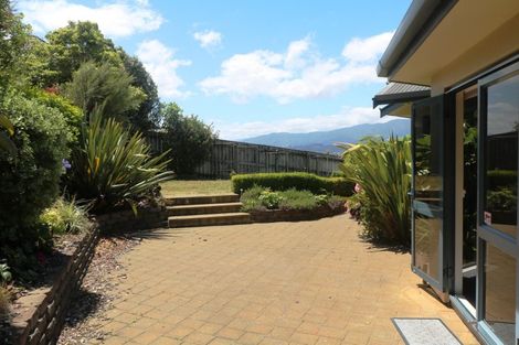 Photo of property in 34 Birkinshaw Grove, Riverstone Terraces, Upper Hutt, 5018