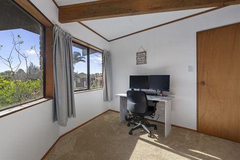 Photo of property in 14 Holmburn Street, Welcome Bay, Tauranga, 3112