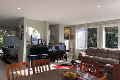 Photo of property in 32a Coronation Road, Hillcrest, Auckland, 0627