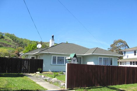 Photo of property in 33 Titoki Street, Stoke, Nelson, 7011